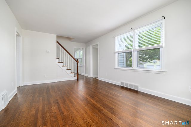 215 High Park Avenue, Stratford, CT 06615