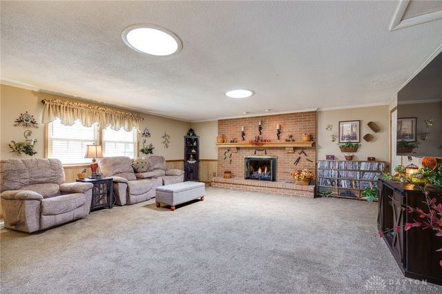 296 Tauber Drive, Dayton, OH 45458