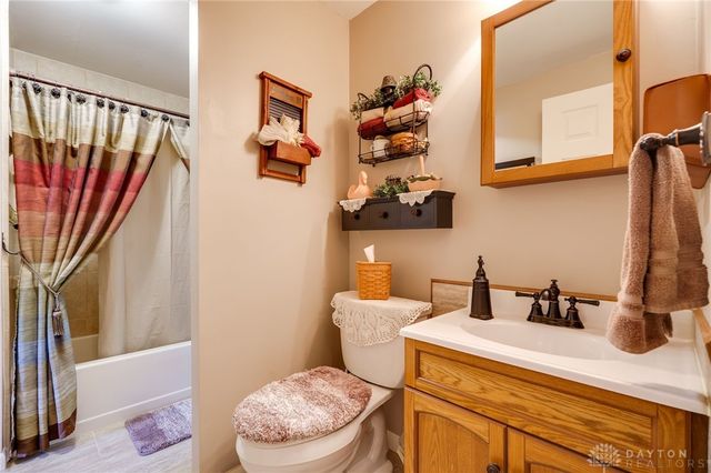 296 Tauber Drive, Dayton, OH 45458