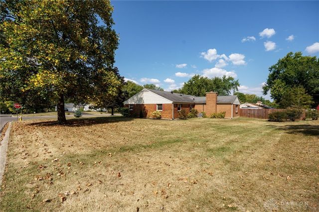 296 Tauber Drive, Dayton, OH 45458