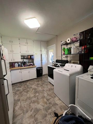 102 2nd Ave NW, Tripoli, IA 50676