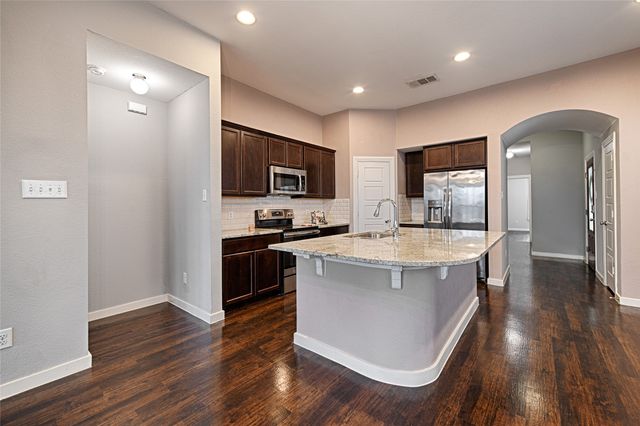 3467 Gypsum Court, Heartland, TX 75126