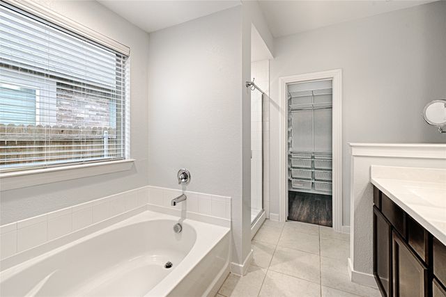 3467 Gypsum Court, Heartland, TX 75126