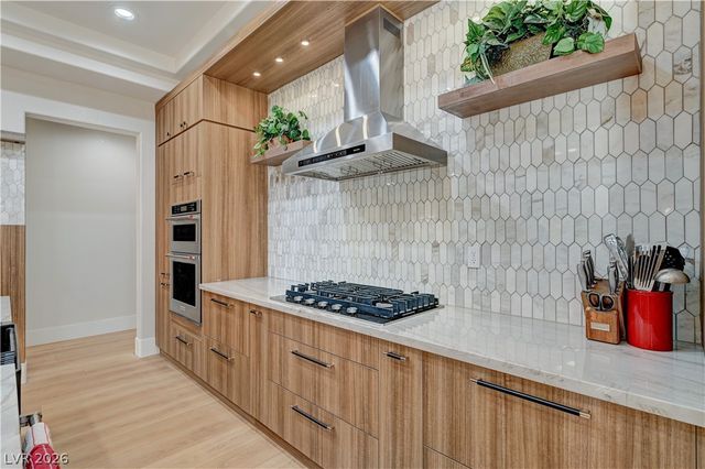 10613 Sky Meadows Avenue, Las Vegas, NV 89134