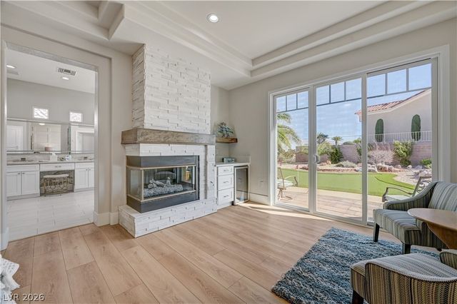 10613 Sky Meadows Avenue, Las Vegas, NV 89134