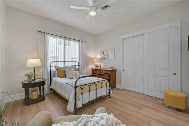 10613 Sky Meadows Avenue, Las Vegas, NV 89134