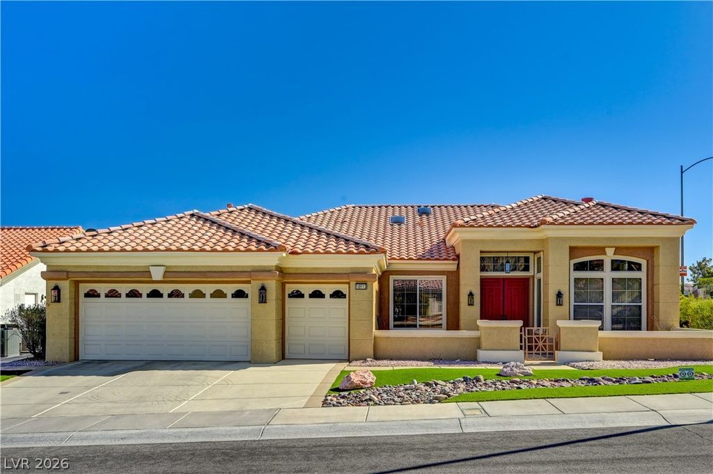 10613 Sky Meadows Avenue, Las Vegas, NV 89134