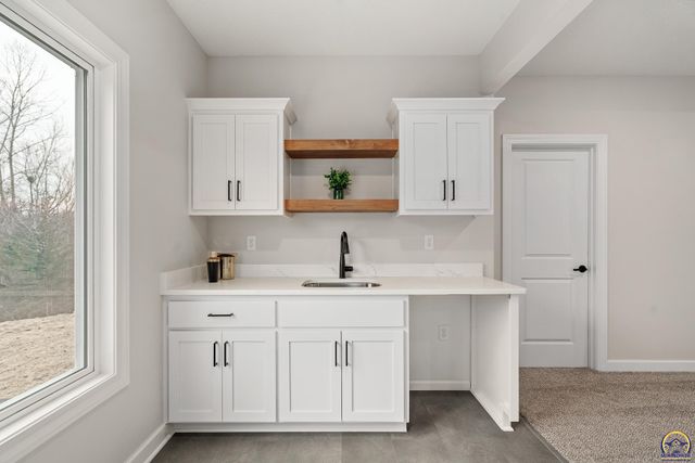 3313 SE Virgo AVE, Topeka, KS 66605