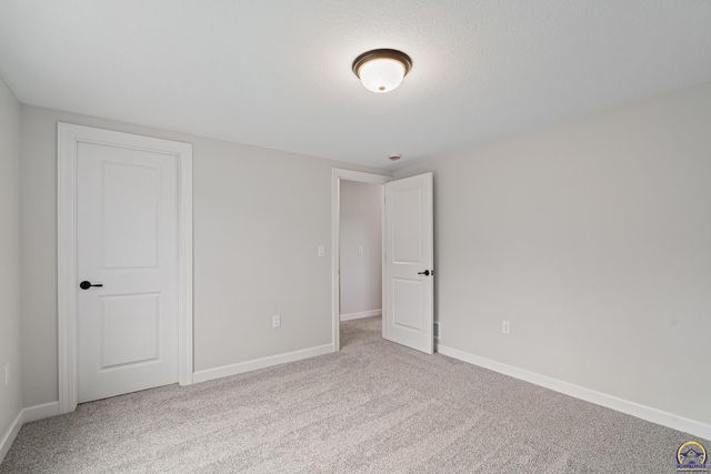 3313 SE Virgo AVE, Topeka, KS 66605