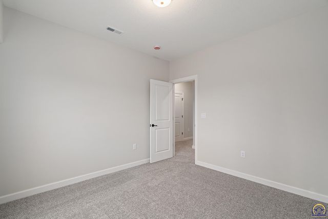 3313 SE Virgo AVE, Topeka, KS 66605