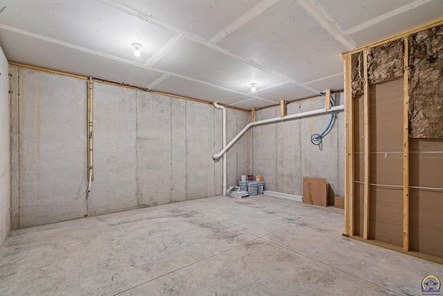 3313 SE Virgo AVE, Topeka, KS 66605