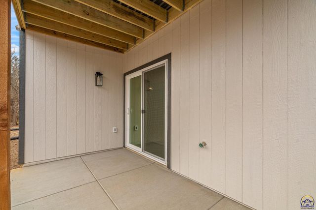 3313 SE Virgo AVE, Topeka, KS 66605