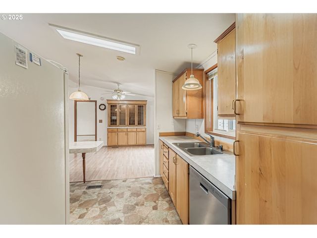 16500 Se 1ST St 108, Vancouver, WA 98684