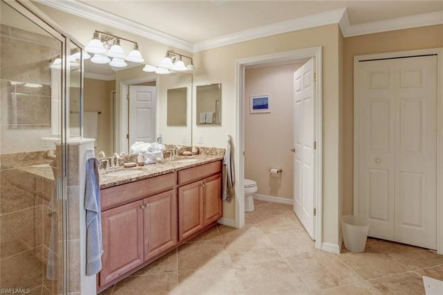 9126 Napoli CT 101, Naples, FL 34113