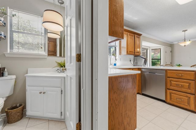 8001 North Hills Boulevard, North Little Rock, AR 72116