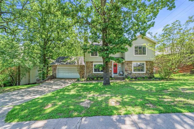 8001 North Hills Boulevard, North Little Rock, AR 72116