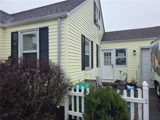 157 George Arden Avenue, Warwick, RI 02886