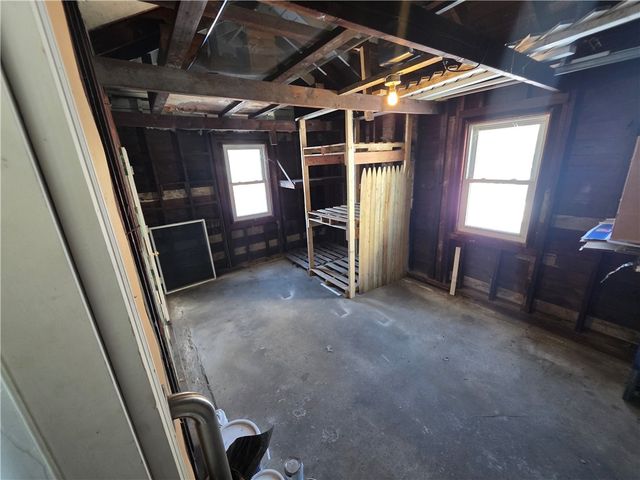 157 George Arden Avenue, Warwick, RI 02886