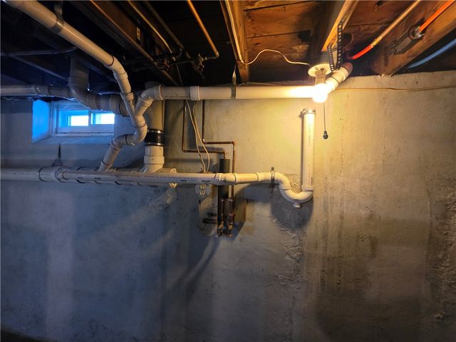 157 George Arden Avenue, Warwick, RI 02886