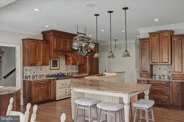 26 WORMANSVILLE RD, Pipersville, PA 18947