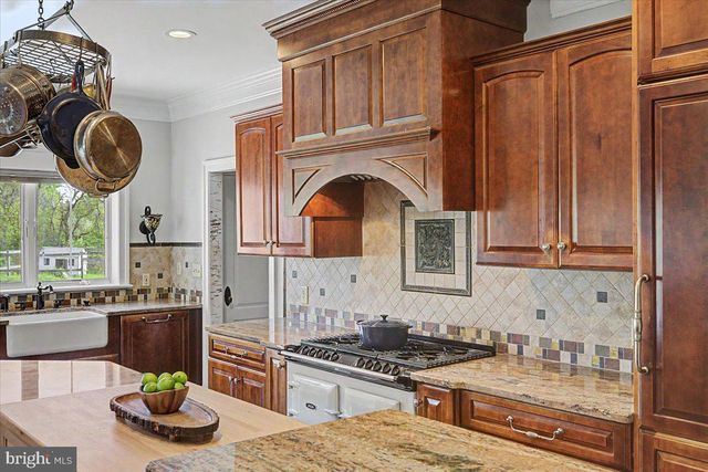 26 WORMANSVILLE RD, Pipersville, PA 18947