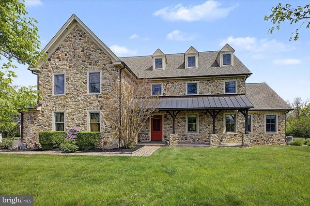 26 WORMANSVILLE RD, Pipersville, PA 18947
