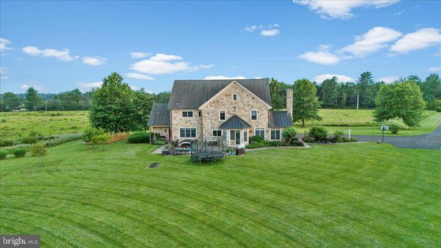 26 WORMANSVILLE RD, Pipersville, PA 18947