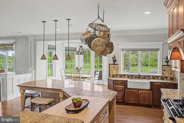 26 WORMANSVILLE RD, Pipersville, PA 18947