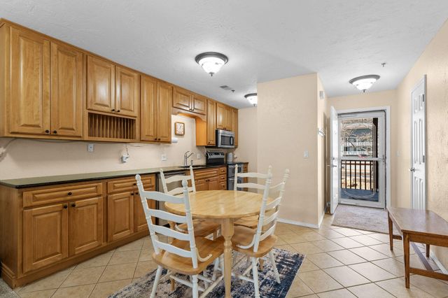 2529 State Highway 176 B6, Rockaway Beach, MO 65740