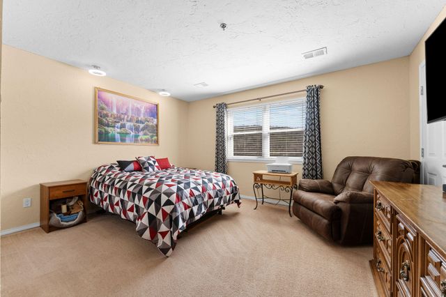 2529 State Highway 176 B6, Rockaway Beach, MO 65740