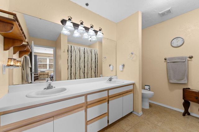 2529 State Highway 176 B6, Rockaway Beach, MO 65740