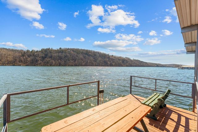 2529 State Highway 176 B6, Rockaway Beach, MO 65740