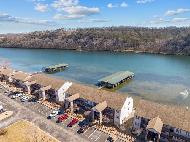 2529 State Highway 176 B6, Rockaway Beach, MO 65740