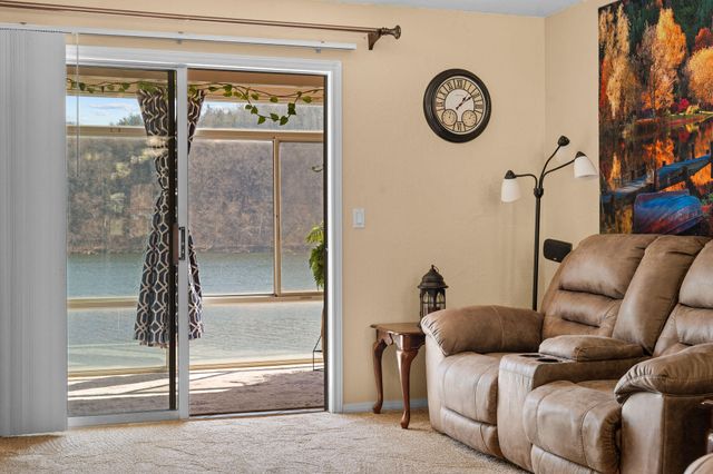 2529 State Highway 176 B6, Rockaway Beach, MO 65740