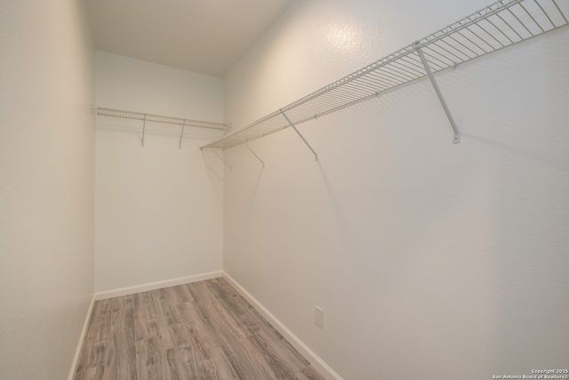 423 County Road 2471, Hondo, TX 78861