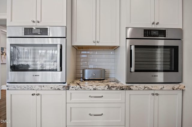 200 Donegal Drive, Chapel Hill, NC 27517