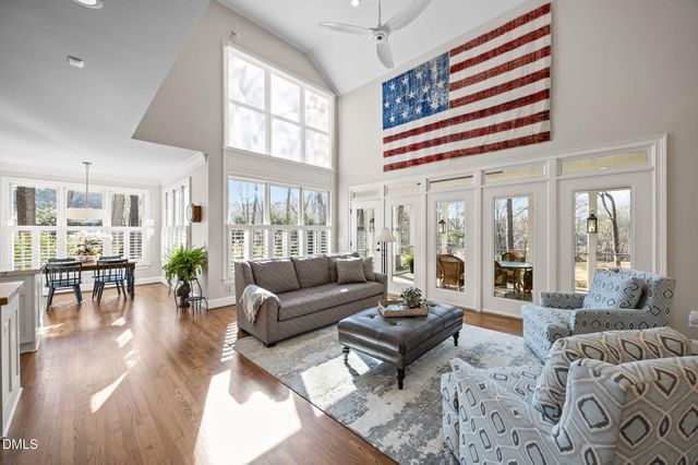 200 Donegal Drive, Chapel Hill, NC 27517