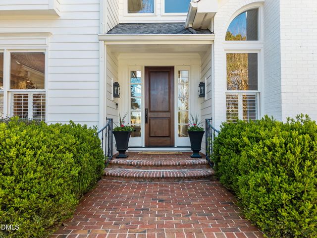 200 Donegal Drive, Chapel Hill, NC 27517