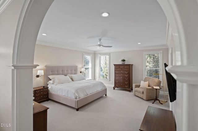 200 Donegal Drive, Chapel Hill, NC 27517