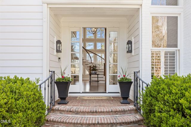 200 Donegal Drive, Chapel Hill, NC 27517