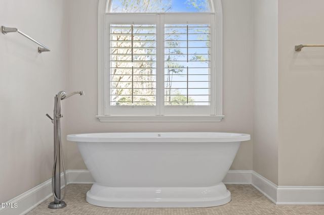 200 Donegal Drive, Chapel Hill, NC 27517