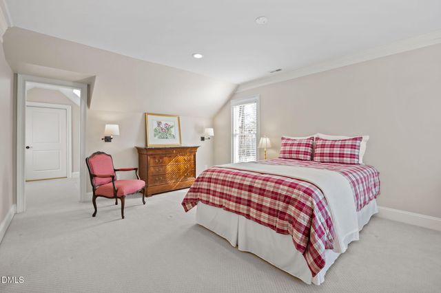 200 Donegal Drive, Chapel Hill, NC 27517