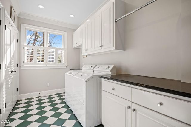 200 Donegal Drive, Chapel Hill, NC 27517