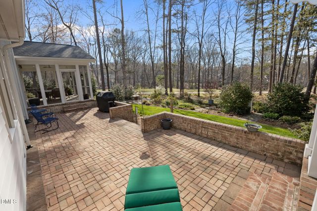 200 Donegal Drive, Chapel Hill, NC 27517