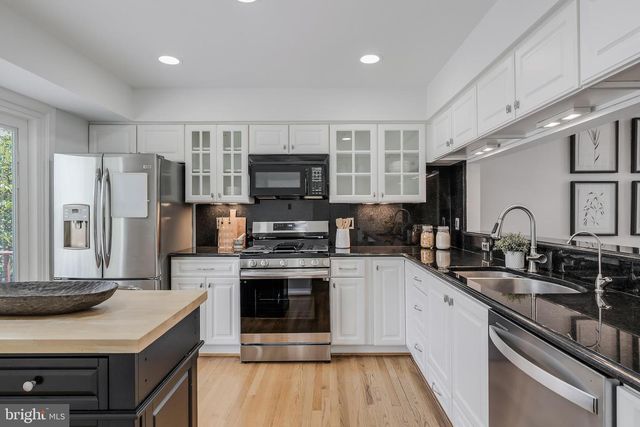4604 KING DUNCAN RD, Alexandria, VA 22312