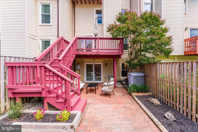 4604 KING DUNCAN RD, Alexandria, VA 22312