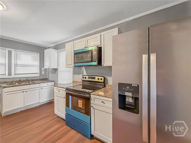 229 MILLEN Street, Savannah, GA 31415