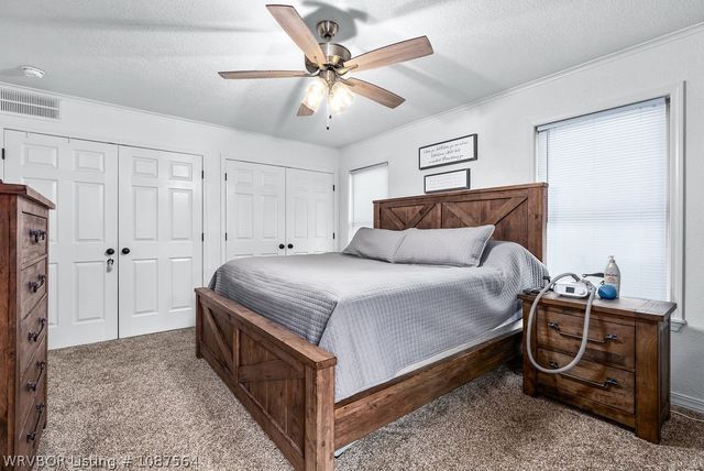 1704 Pleasant Valley Road, Van Buren, AR 72956