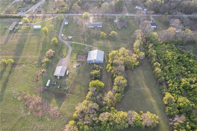 1704 Pleasant Valley Road, Van Buren, AR 72956