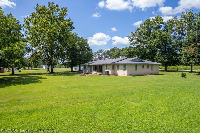 1704 Pleasant Valley Road, Van Buren, AR 72956